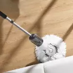 FLOOR DUST SPRAY MOP (WHITE)
