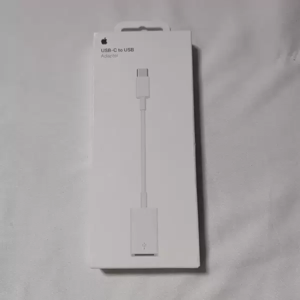 APPLE USB C TO USB ADAPTER